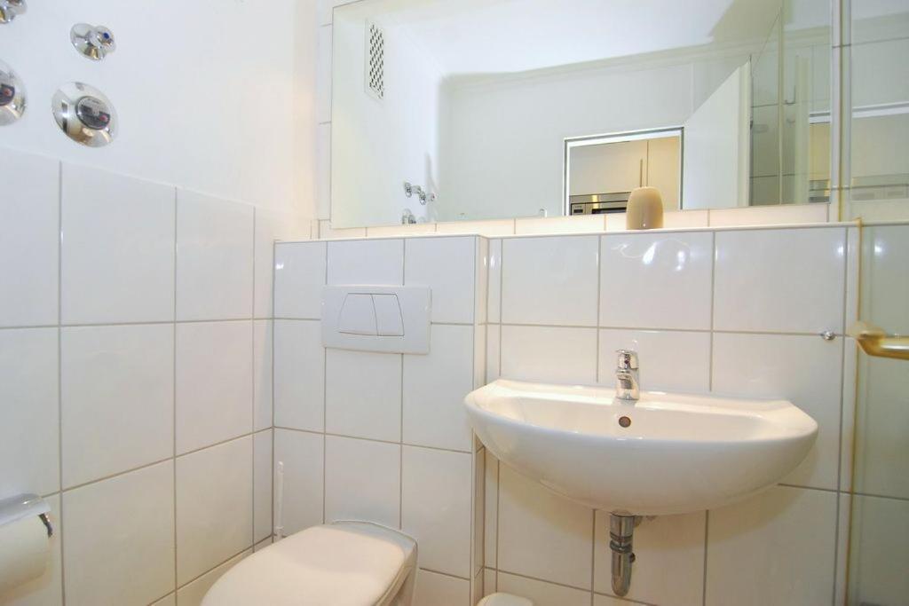 Metropol, Whg 3, Landseite Apartment